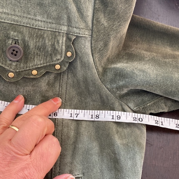 Army green bomber suede jacket - Picture 7 of 8